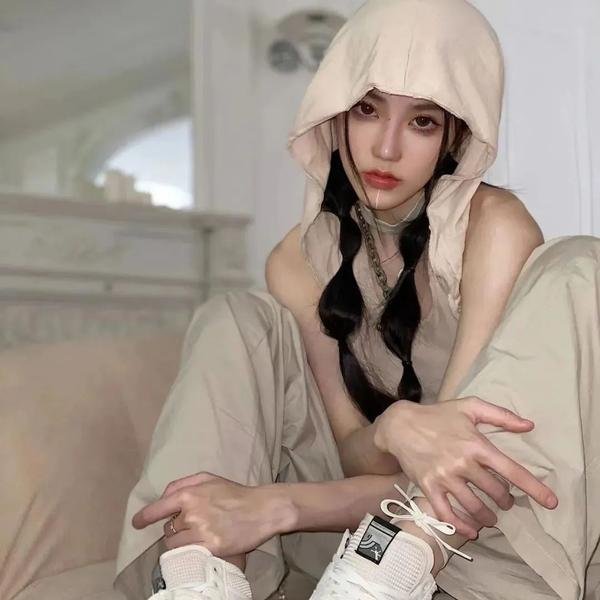 罗西与莫妮卡之骊靬情